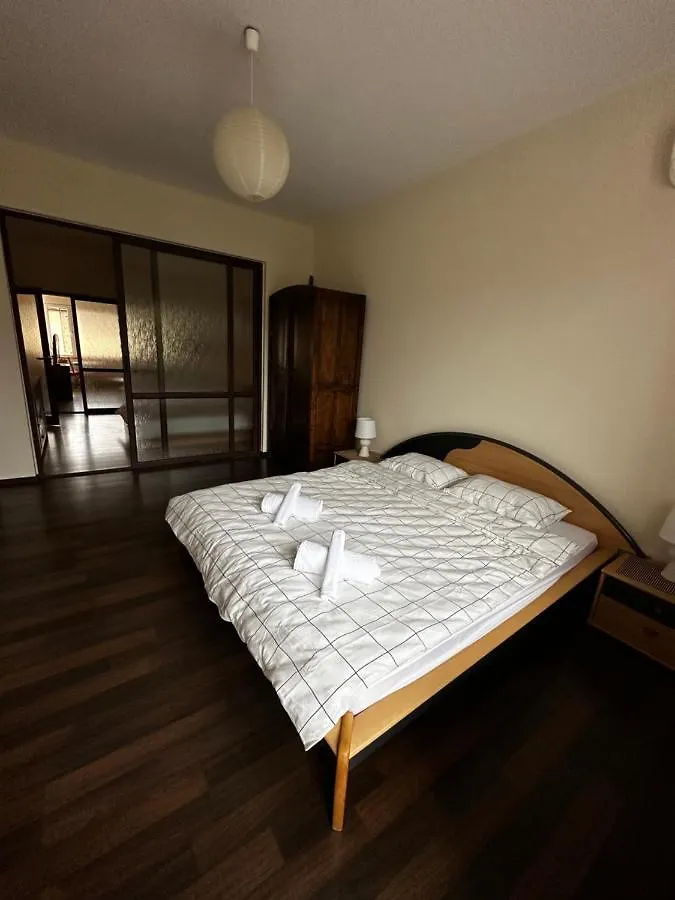 Appartement 2 Bedroom Groovy Condo Sofia