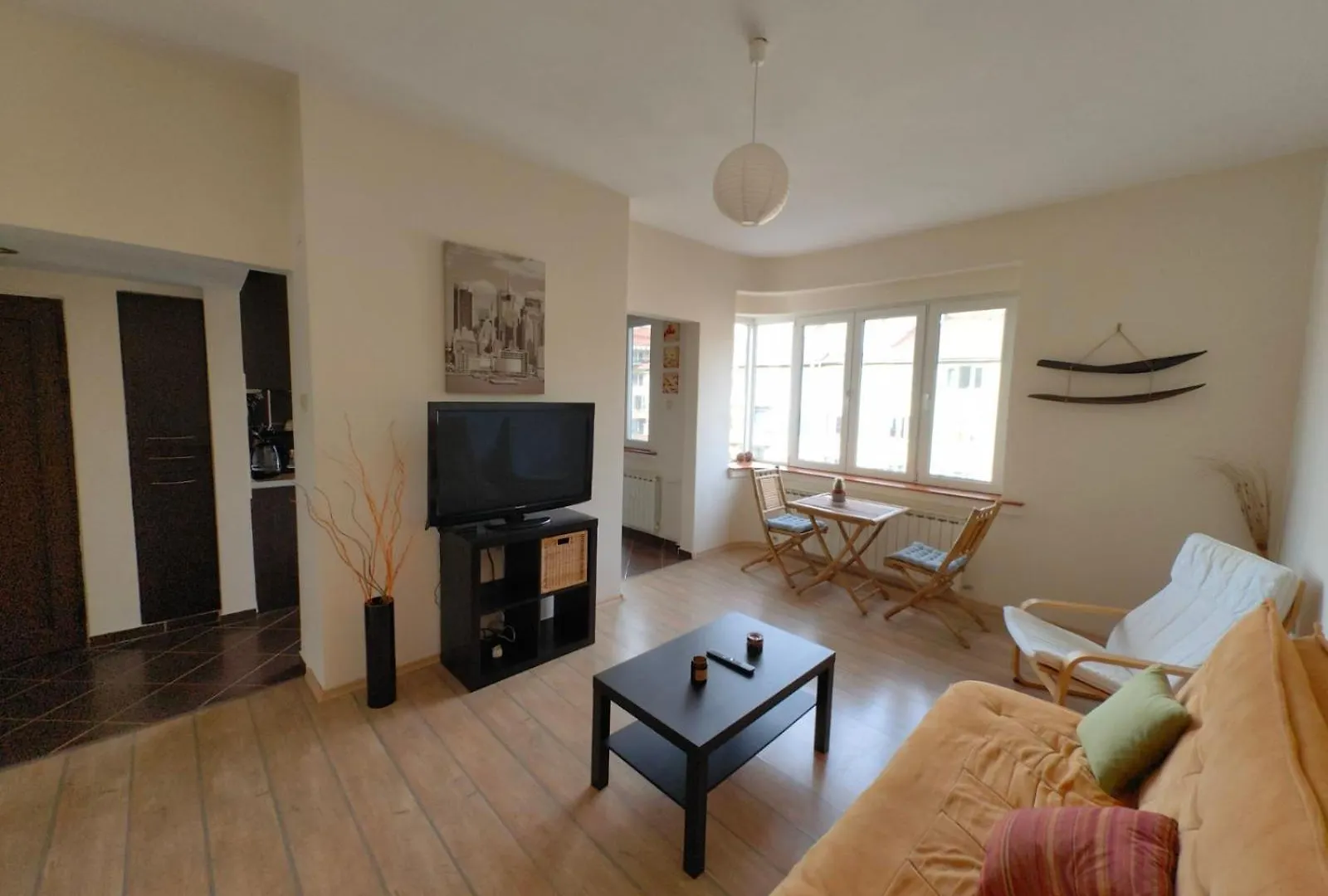 Appartement 2 Bedroom Groovy Condo Sofia